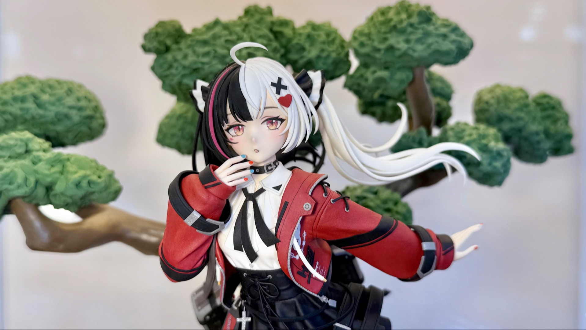 配图