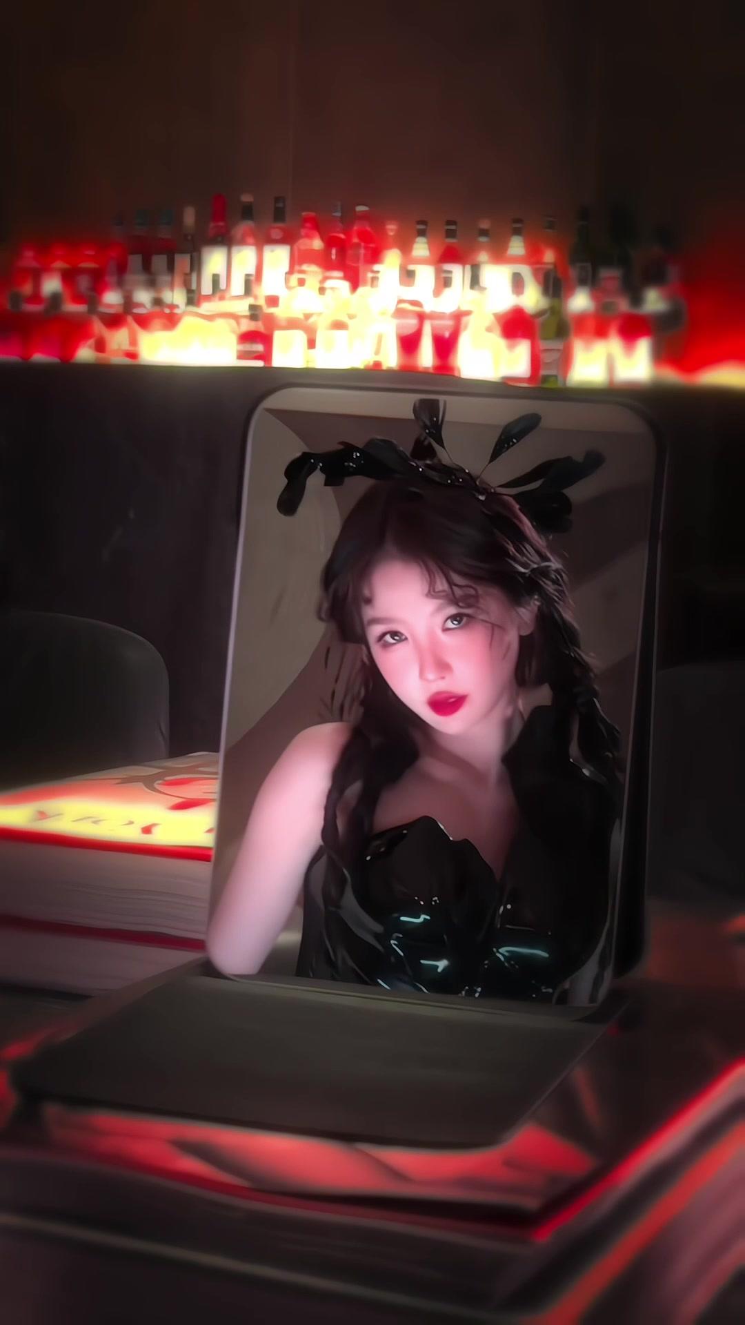配图