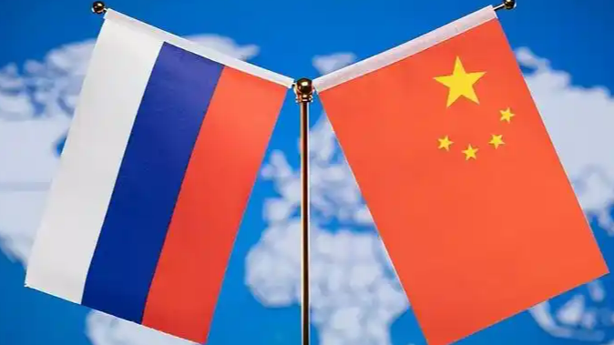 配图