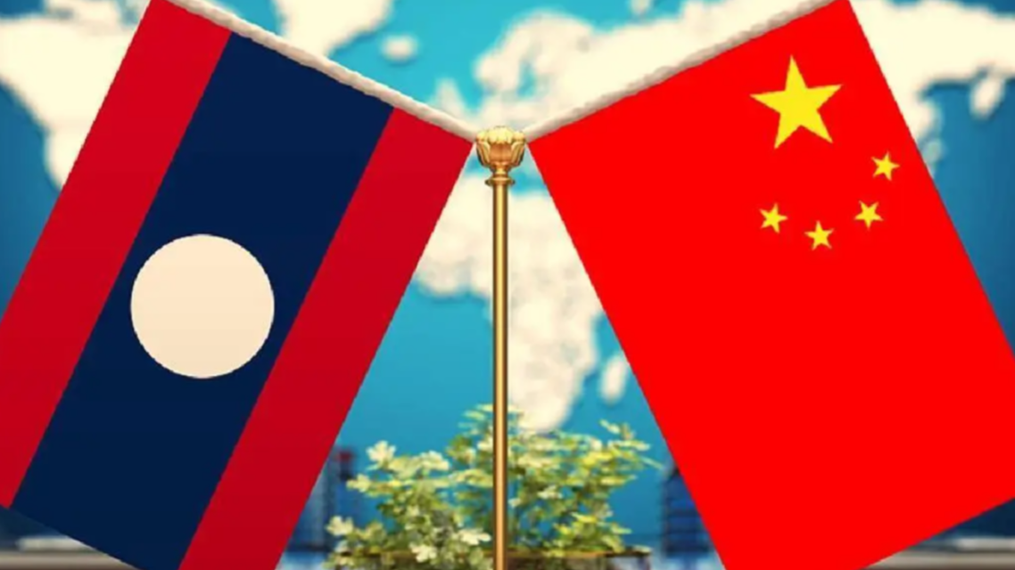 配图
