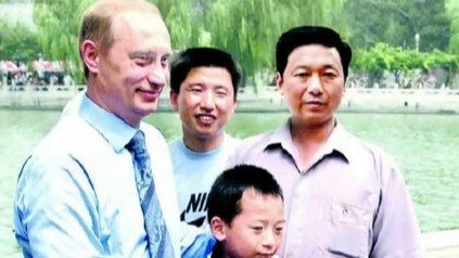 配图