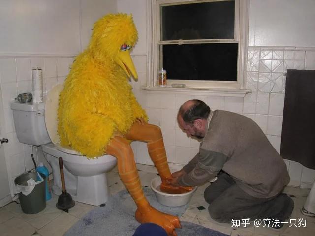 配图